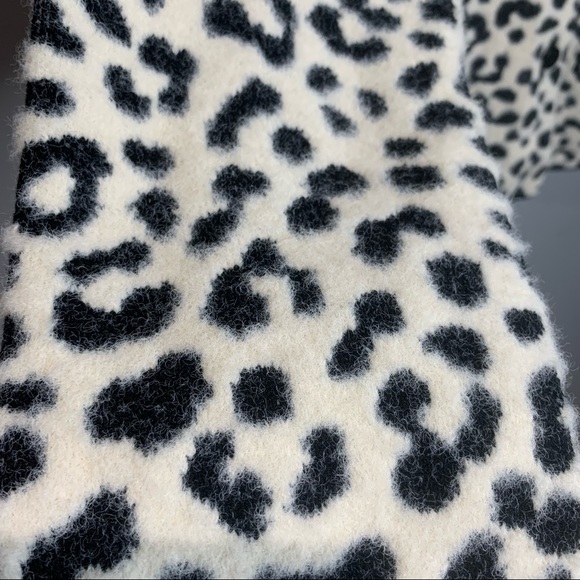 Ann Taylor Cardigan Leopard Animal Print Button Up Fuzzy Soft Cardigan - Picture 3 of 11